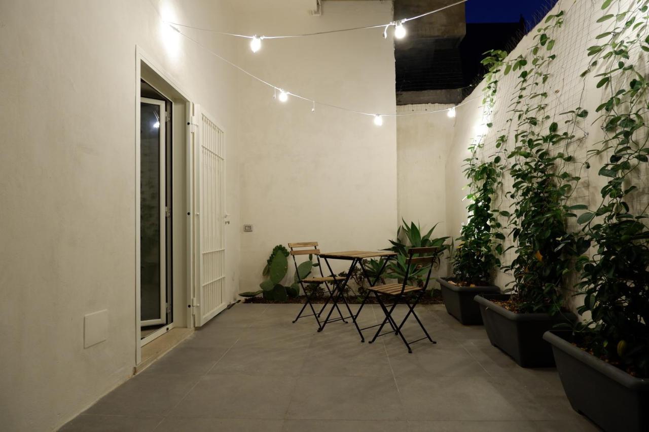 Bari Central Patio Lägenhet Exteriör bild
